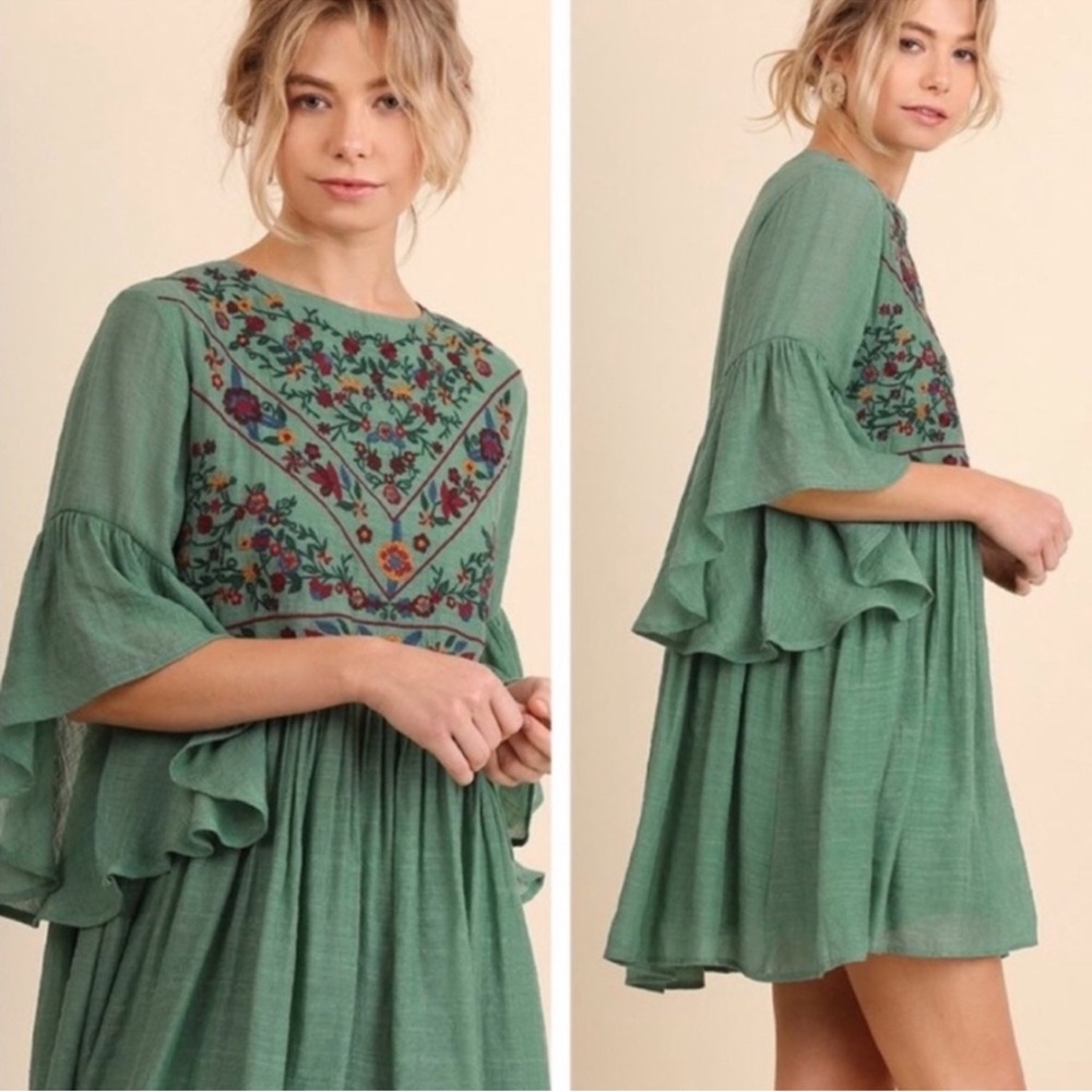 Embroidered Green Boho Mini Dress - Picture 3 of 10